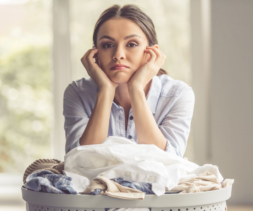 Sad Laundry Small Shutterstock 510916786